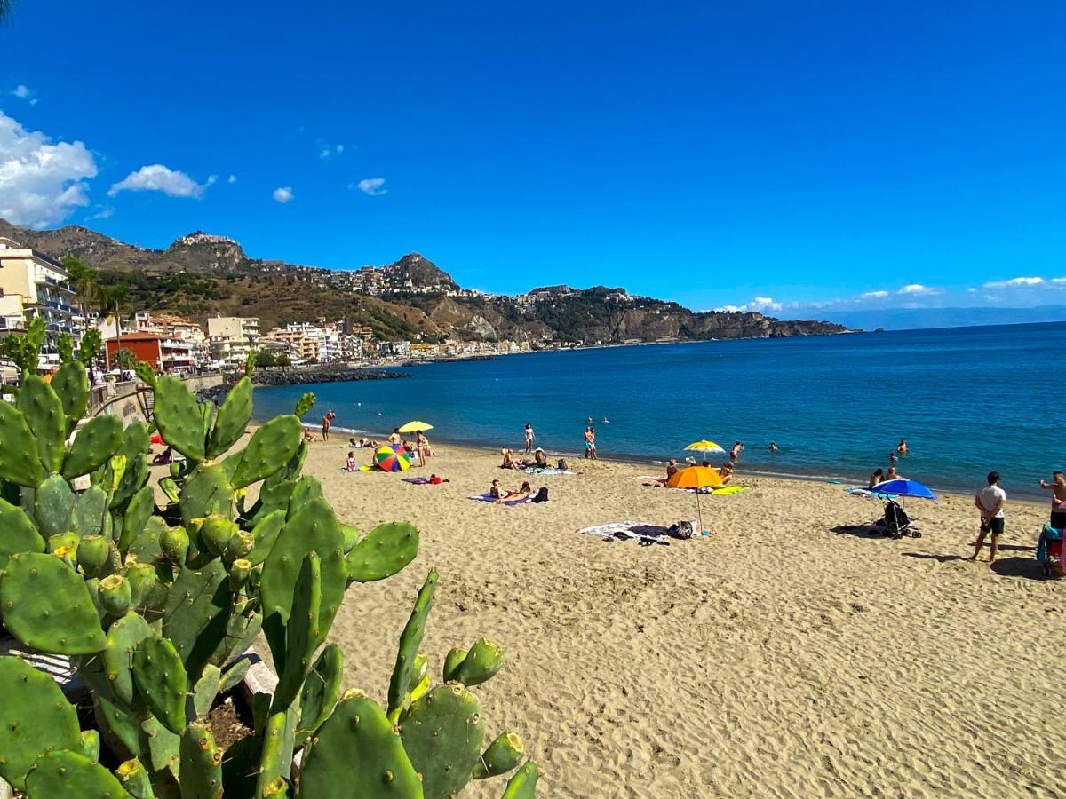 Alpha22 Apartment Giardini Naxos Ngoại thất bức ảnh