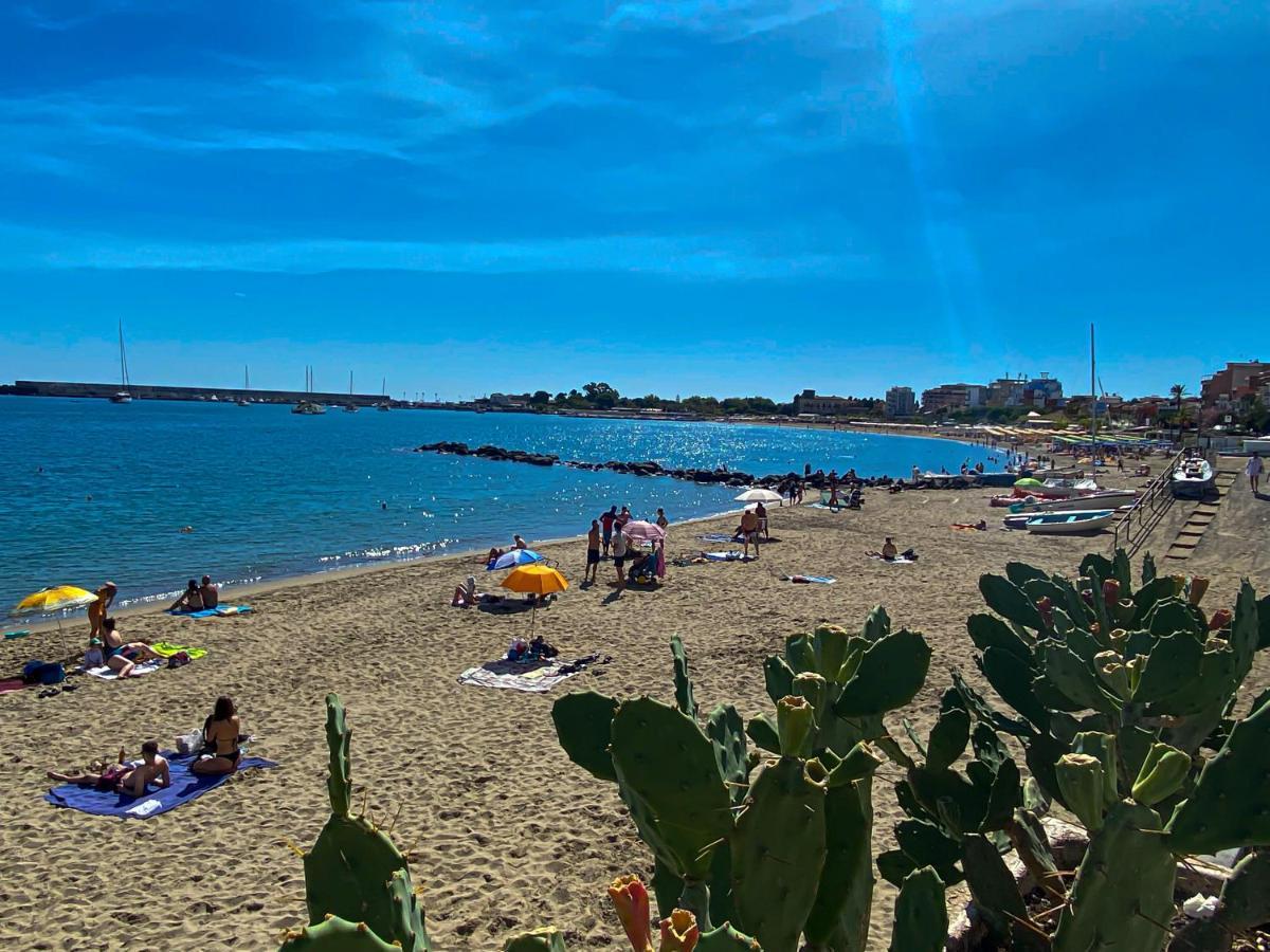 Alpha22 Apartment Giardini Naxos Ngoại thất bức ảnh