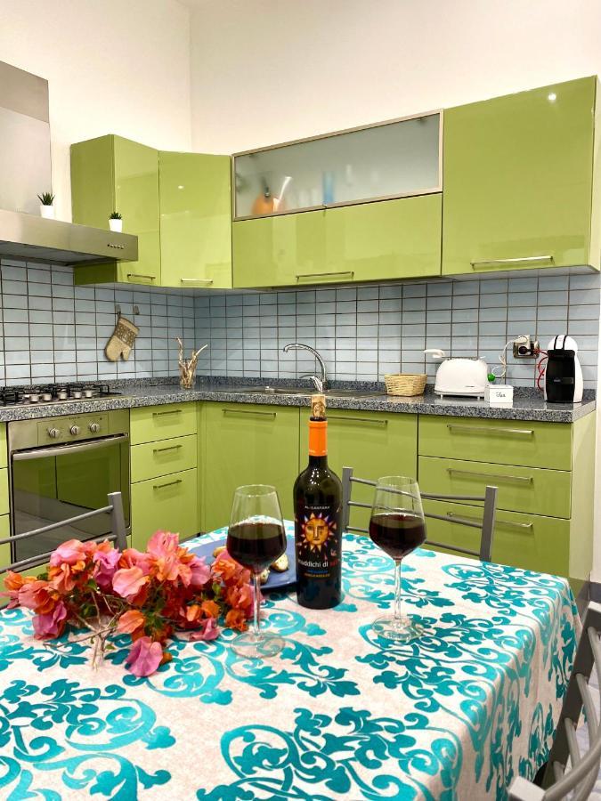 Alpha22 Apartment Giardini Naxos Ngoại thất bức ảnh